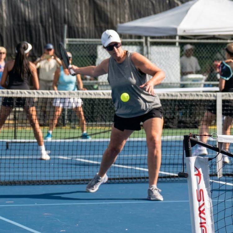 Hicksville Pickleball Coach Dorothy
